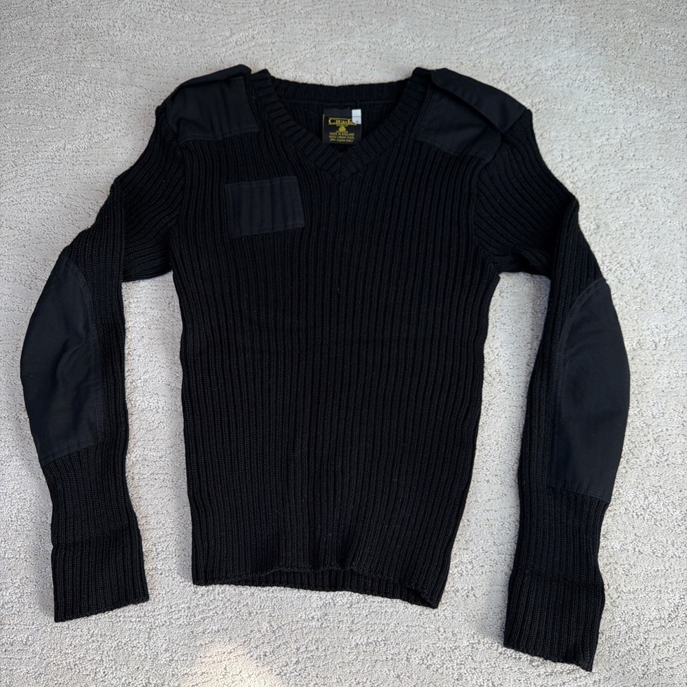Men's‎ Citadel Size 40 Virgin Wool Black Military Ribbed Elbow Patch Sweater